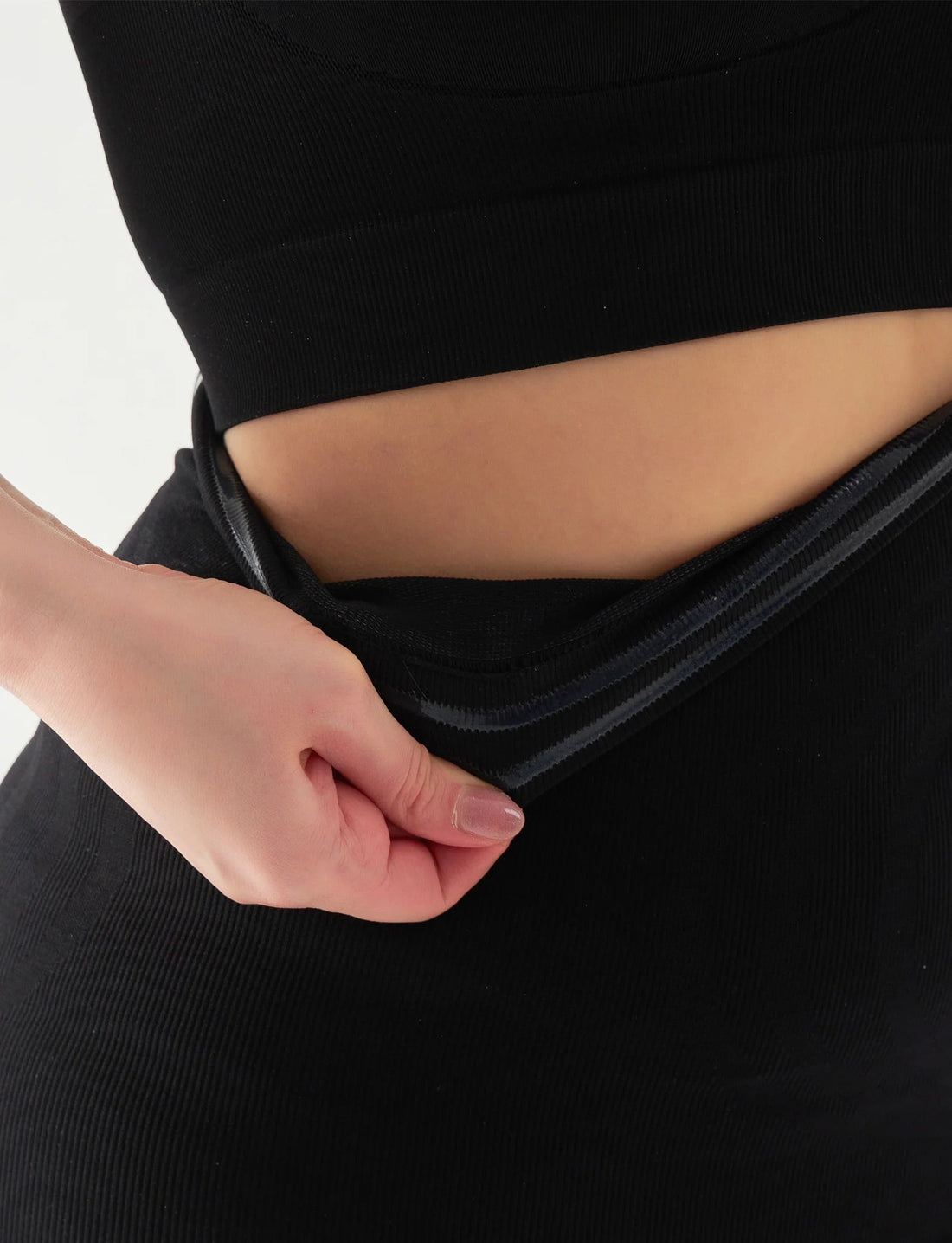 Waist Cinchers: Your Key to Instant Hourglass Figure
